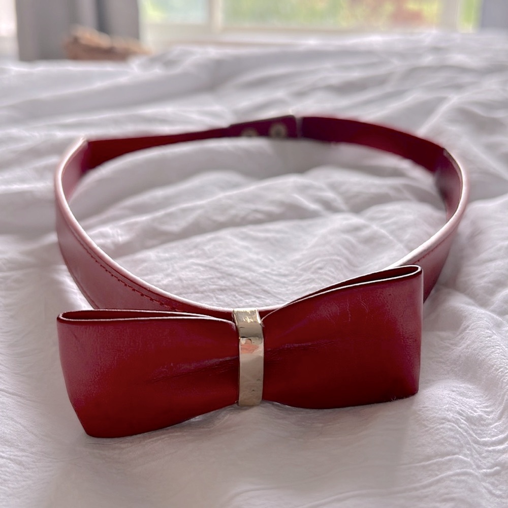 Vintage Red Bow Belt